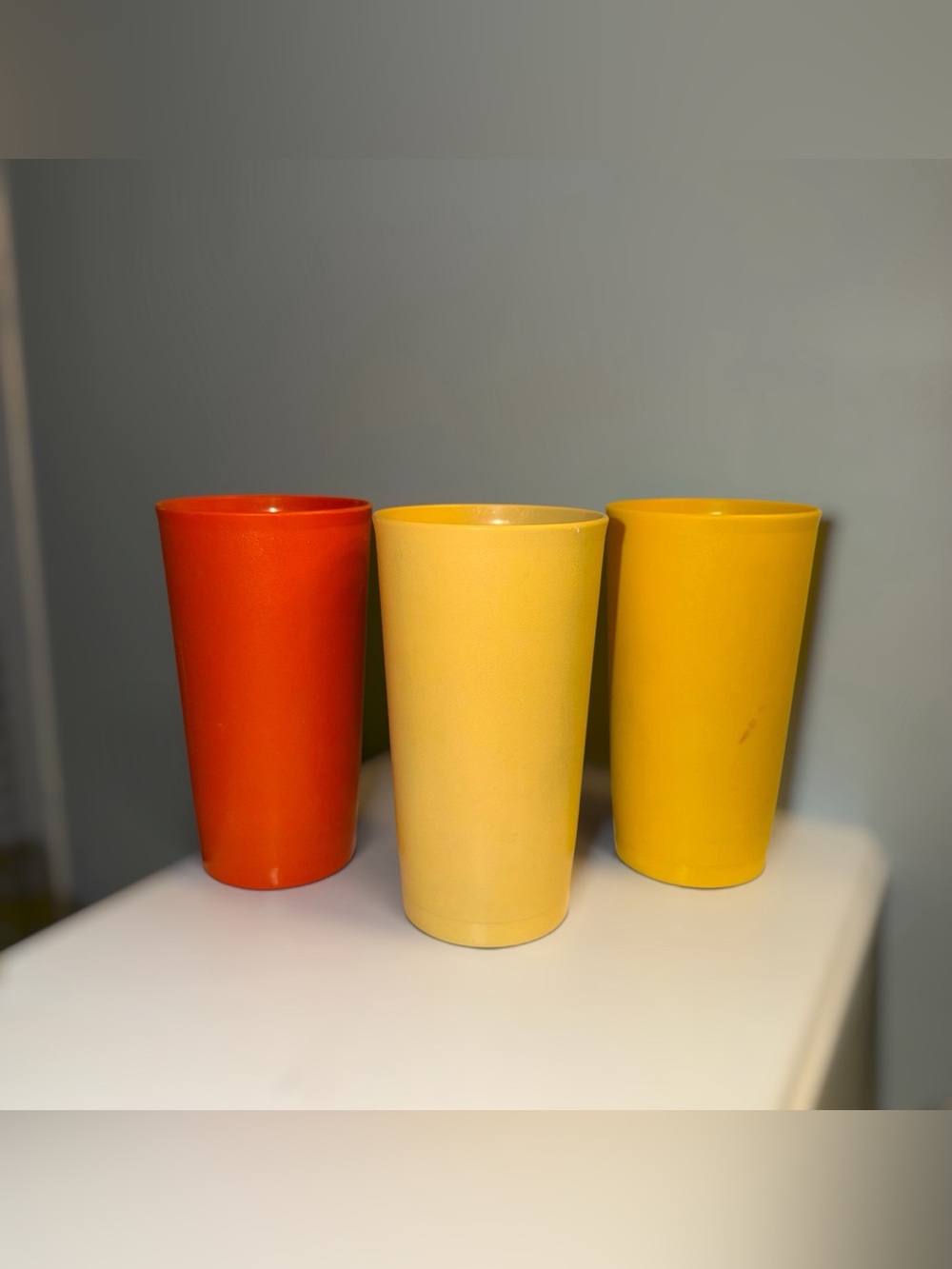 Vintage Tupperware Juice Tumblers Cups Set of 3 Orange Yellow Harvest Retro MCM